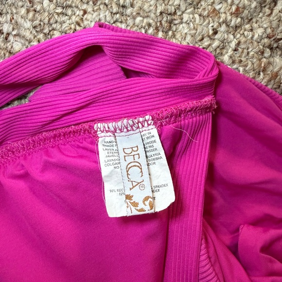 BECCA Ribbed Halter Triangle Bikini Top - Picture 3 of 5